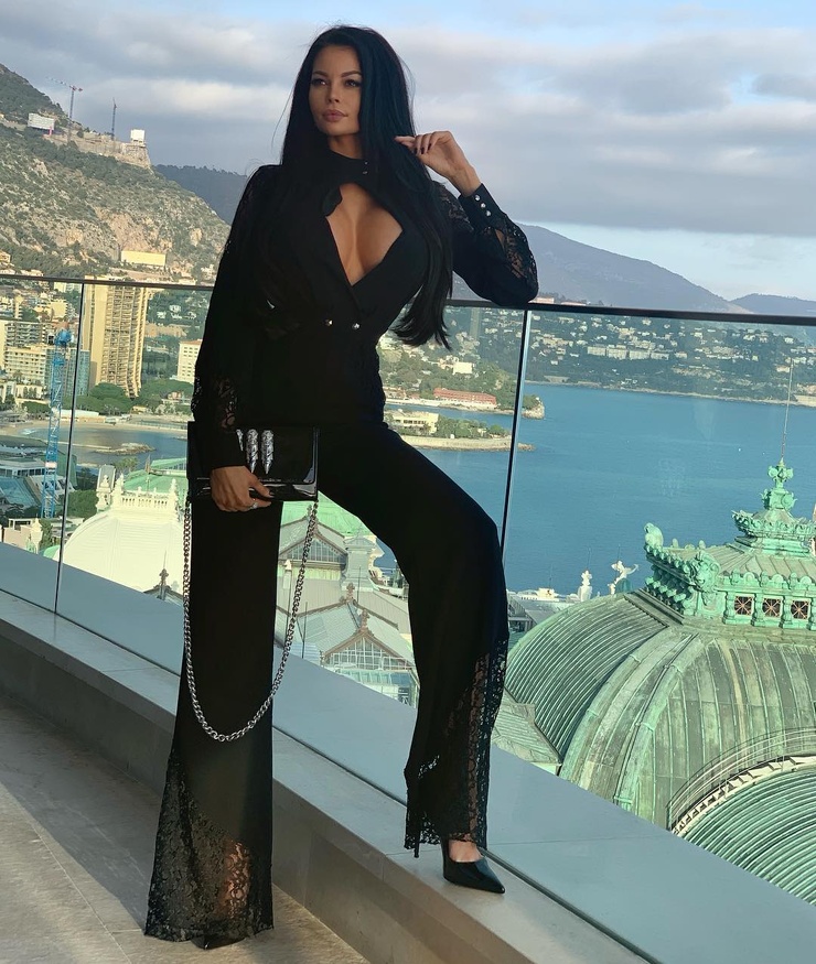Justyna Gradek Justyna Gradek