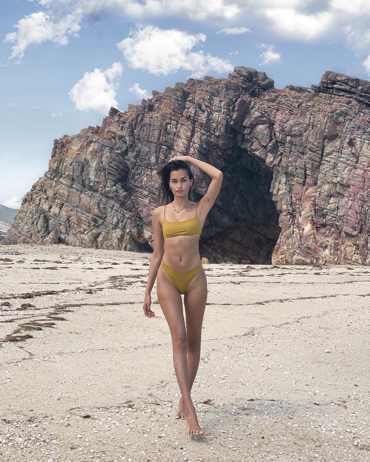 Gizele Oliveira Gizele Oliveira