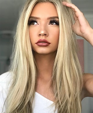 Alexa Collins Alexa Collins