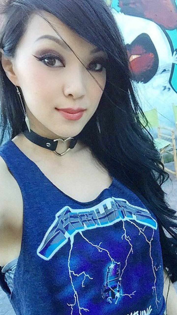 Linda Le (aka Vampy)