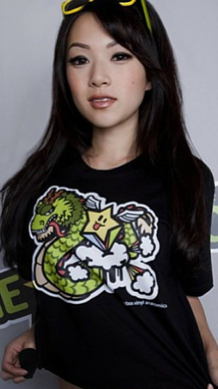 Linda Le (aka Vampy)