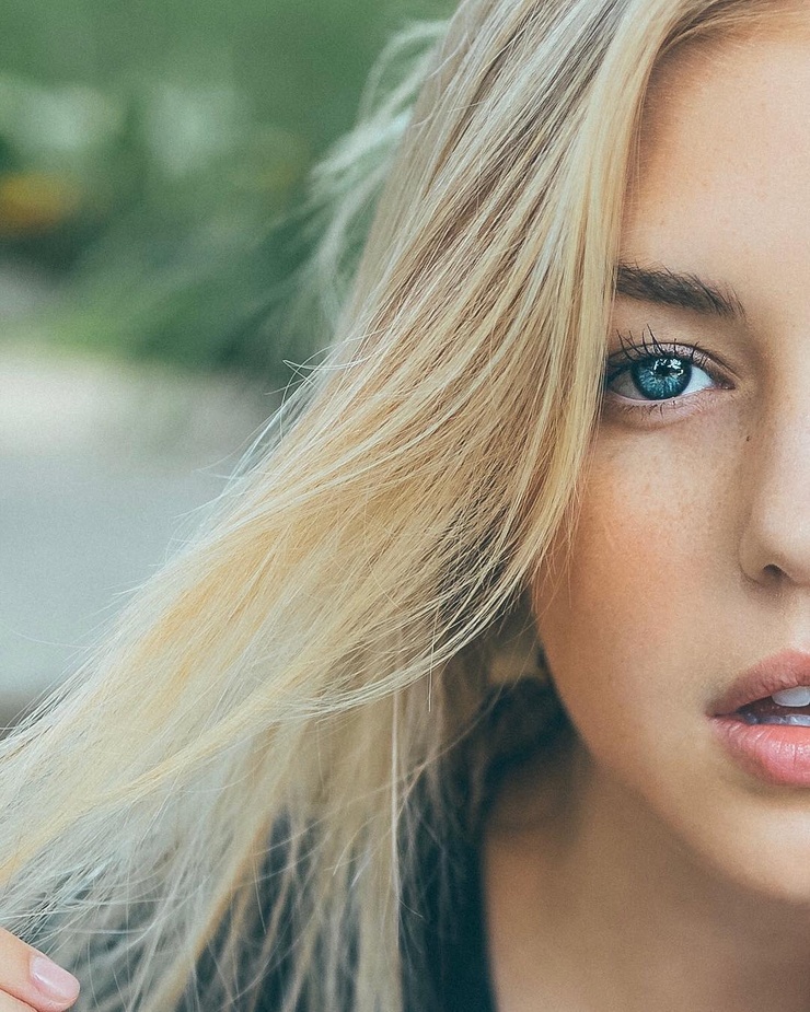 Gabby Thomas Gabby Thomas