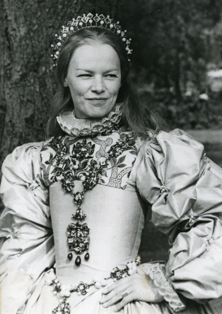 Glenda Jackson