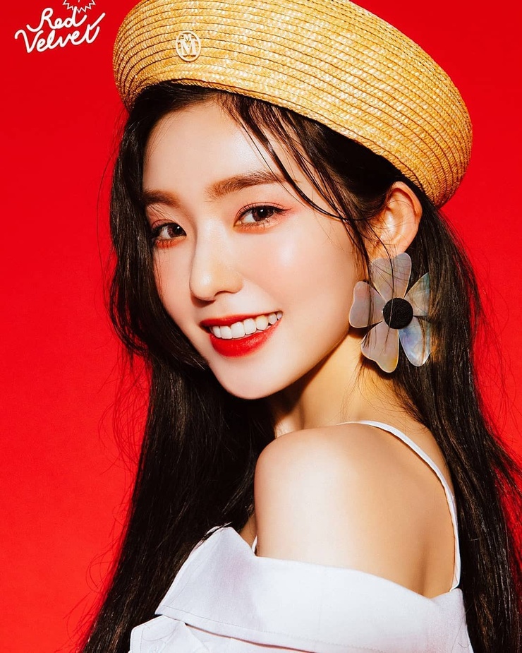 Irene (Bae Ju Hyun) Irene (Bae Ju Hyun)