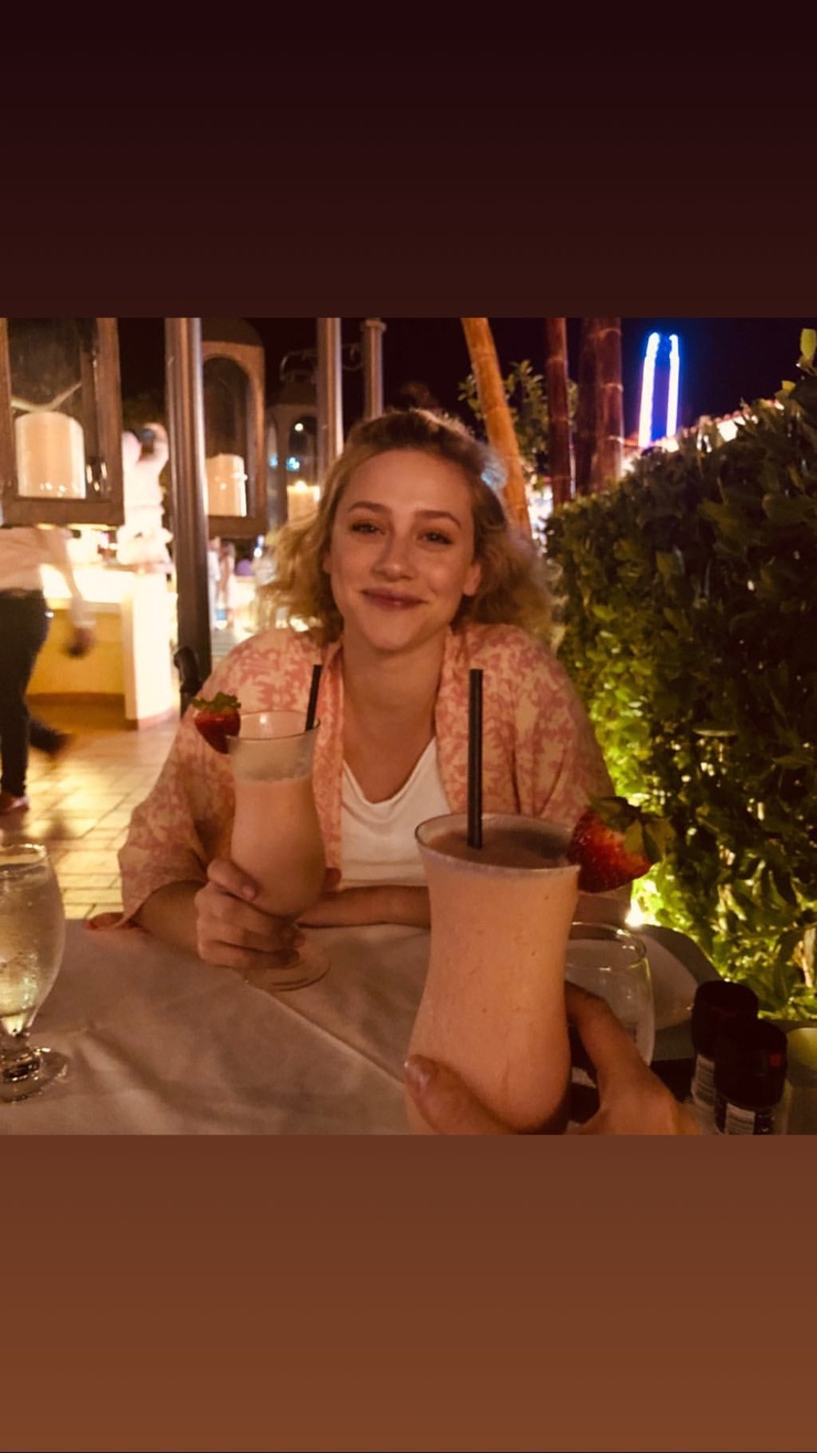 Lili Reinhart Lili Reinhart