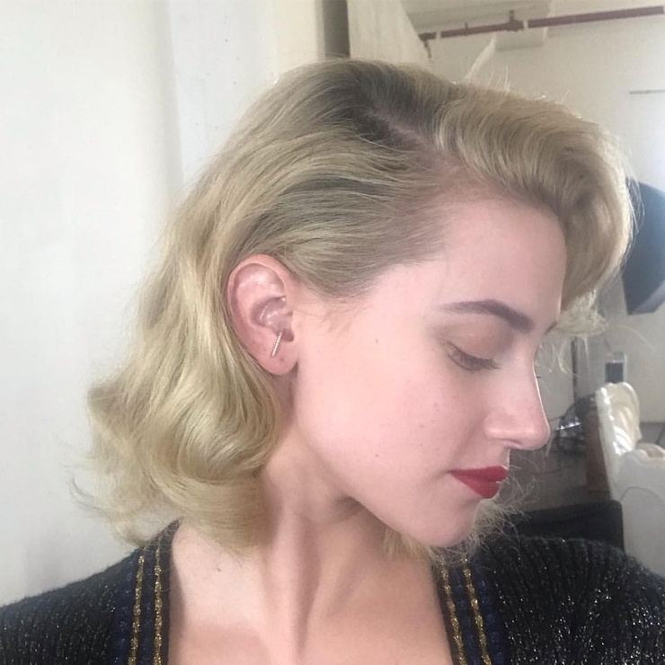 Lili Reinhart