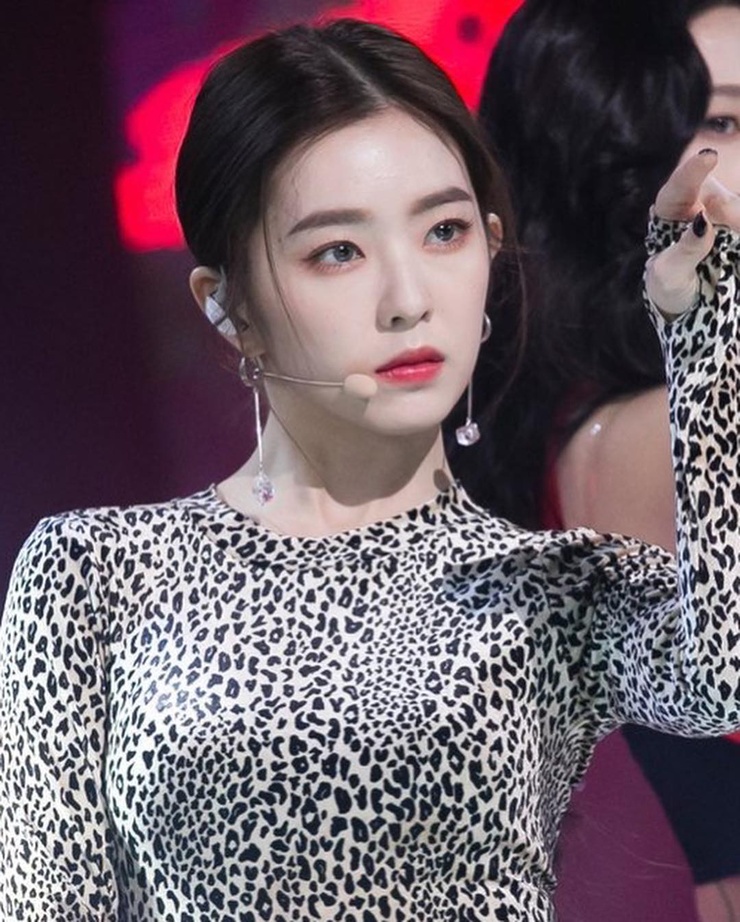 Irene (Bae Ju Hyun) Irene (Bae Ju Hyun)
