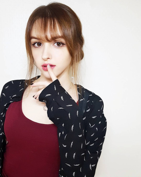 Elina Karimova Elina Karimova