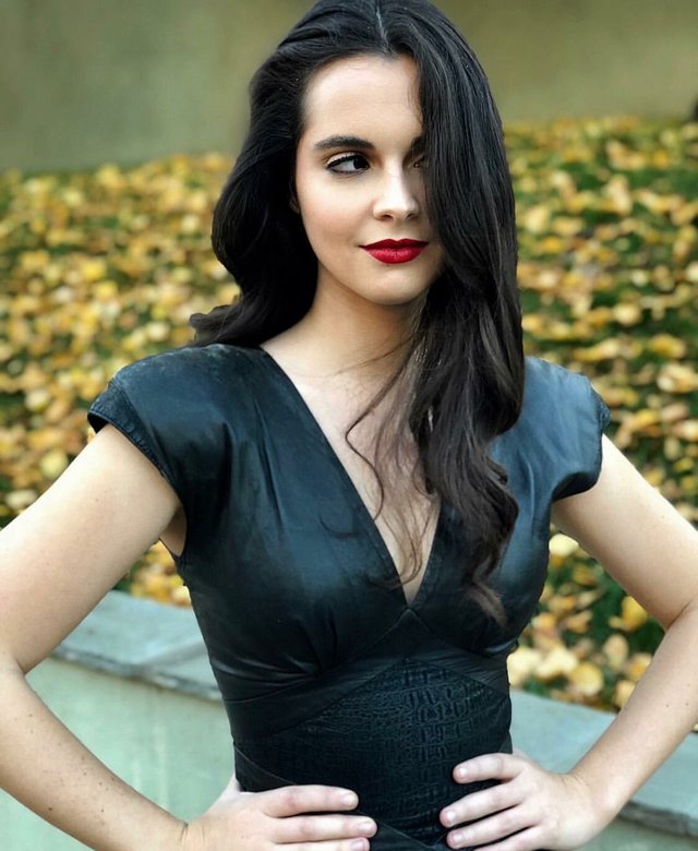 Vanessa Marano Vanessa Marano