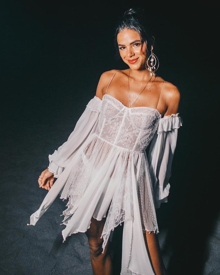 Bruna Marquezine