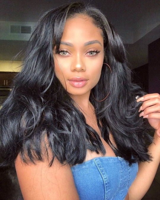 Picture of Essence Tatiana