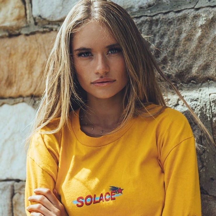 Indi Thew Indi Thew