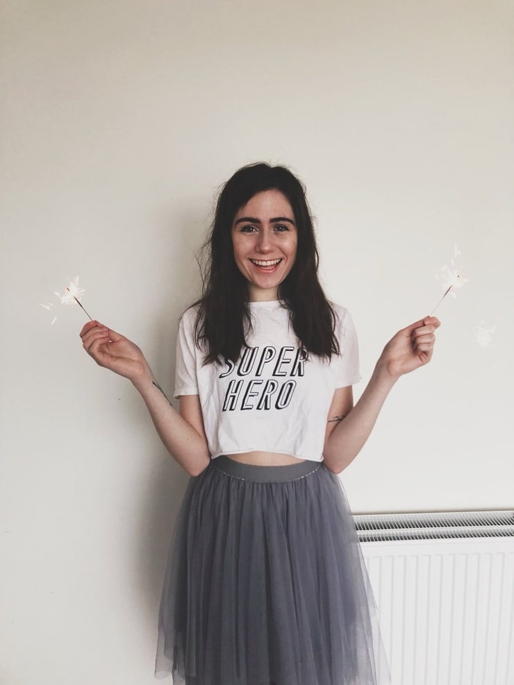 Dodie Clark