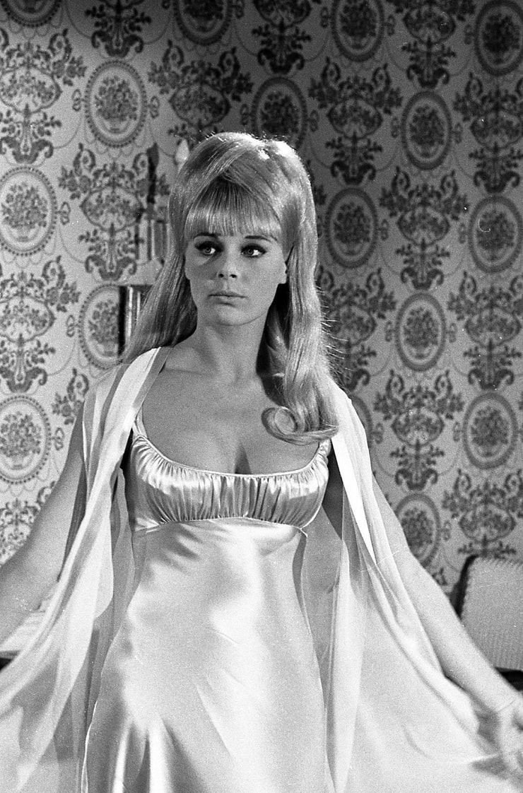 Elke Sommer