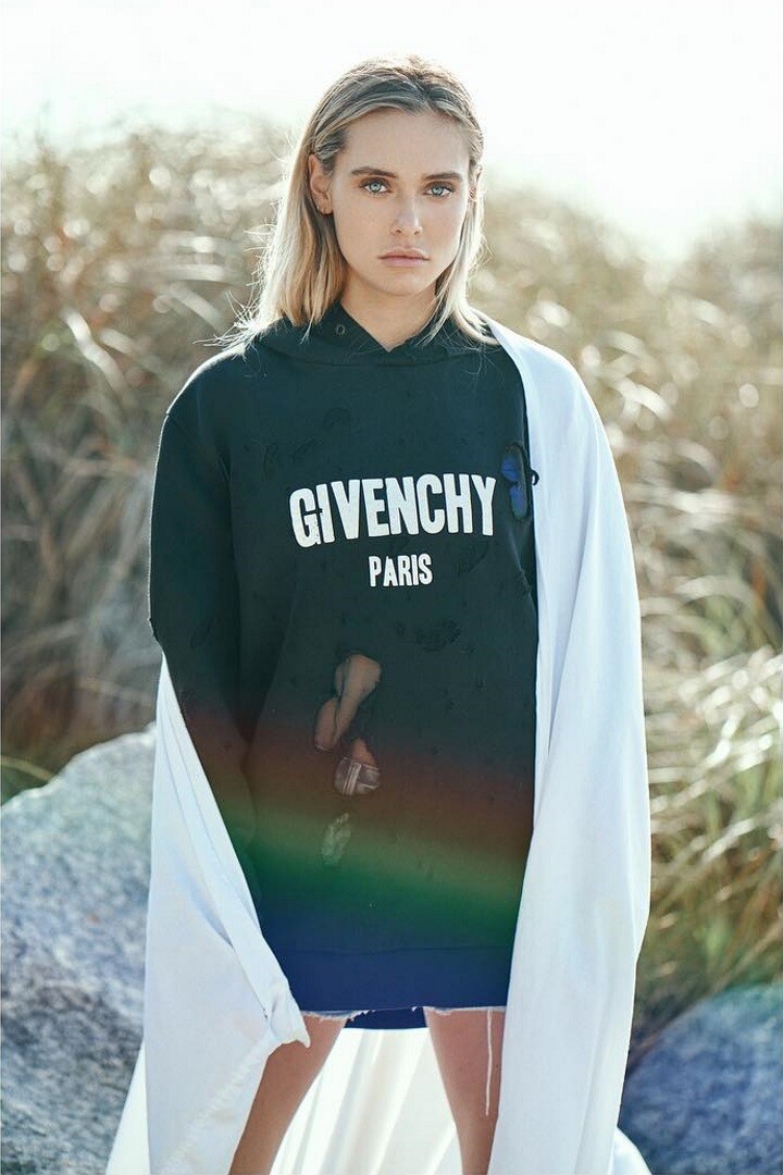 Ellie Ottaway Ellie Ottaway