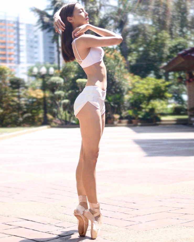 Cathryn Lee Cathryn Lee