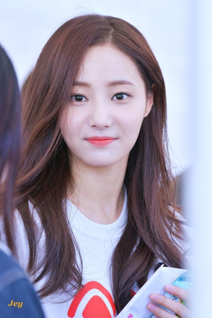 Picture of Yeonwoo