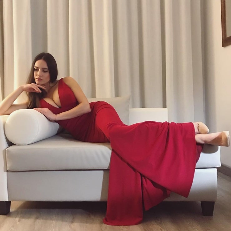 Lucia Javorcekova Lucia Javorcekova