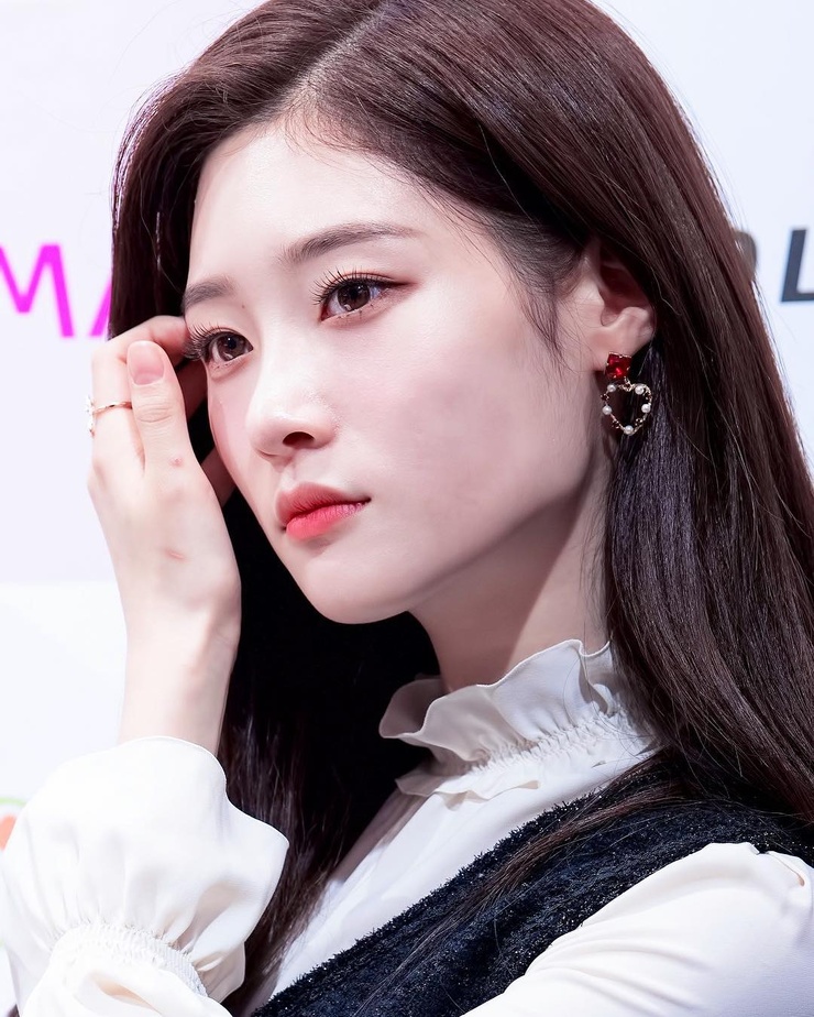Chae-Yeon Jung Chae-Yeon Jung