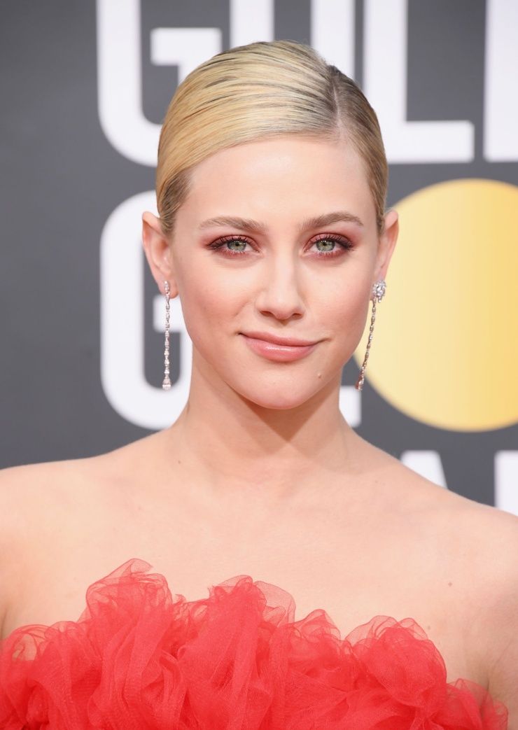 Lili Reinhart