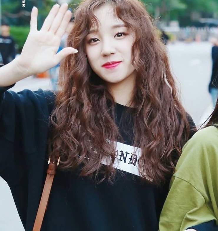 Yuqi Yuqi
