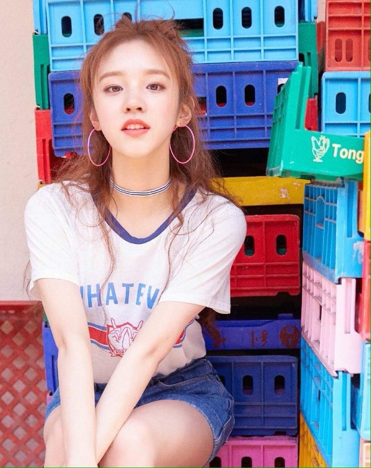 Yuqi Yuqi