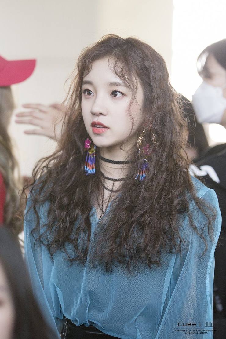 Yuqi Yuqi