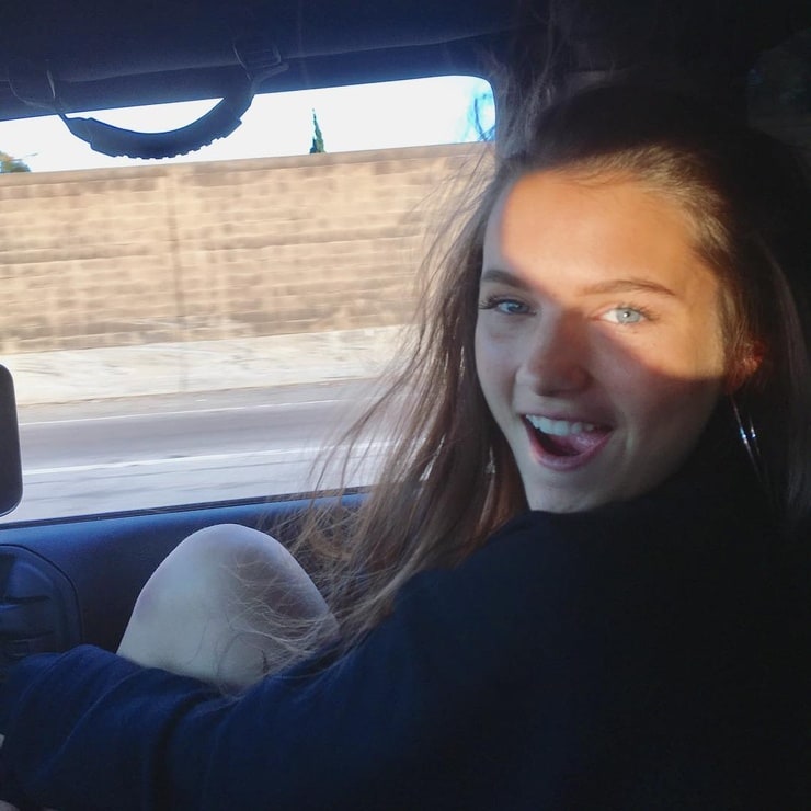 Chloe East Chloe East