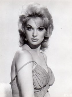 Claire Gordon
