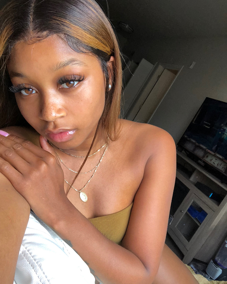 Yonca Dominique
