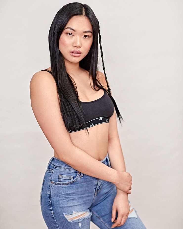 Kaily Lau Kaily Lau