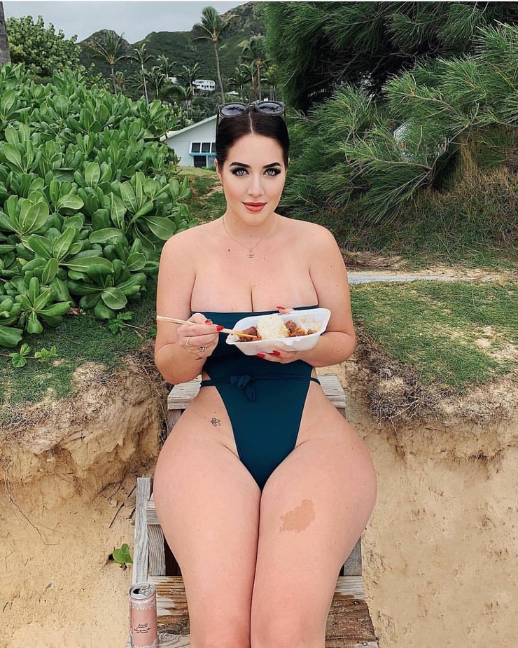 Holly Luyah