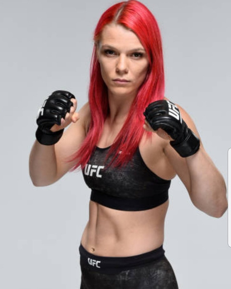 Gillian Robertson