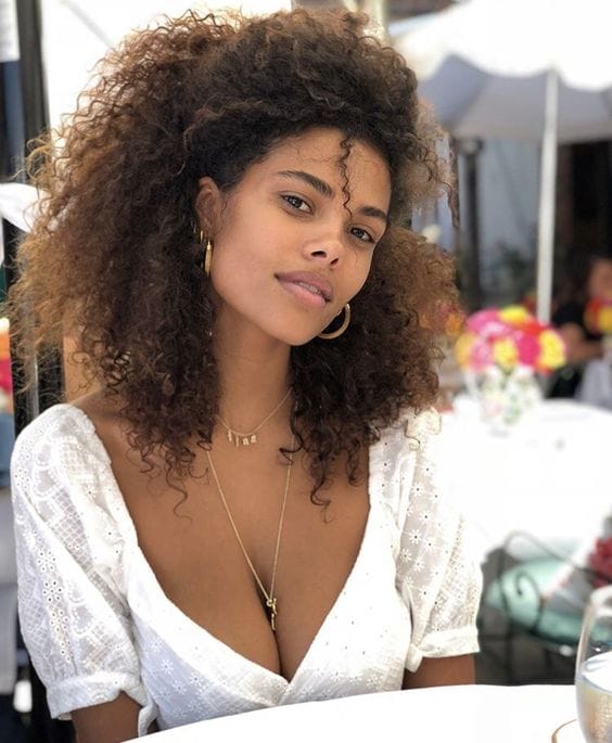 Tina Kunakey Tina Kunakey