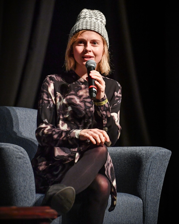 Rose McIver Rose McIver