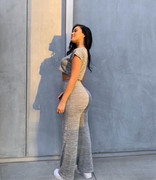 Julia Kelly