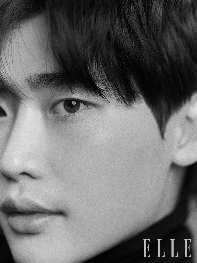 Jong Suk Lee