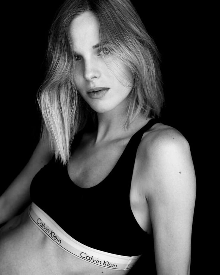 VIKTORIA KVALSVIK