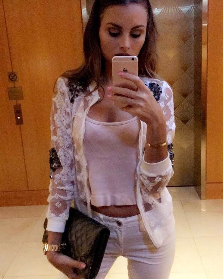 Alina Nine