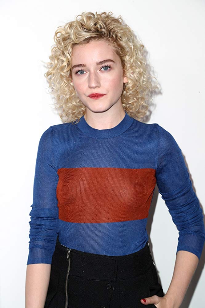 Julia Garner