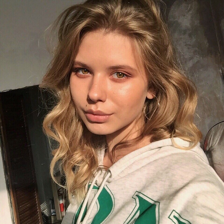 Julia Artemova