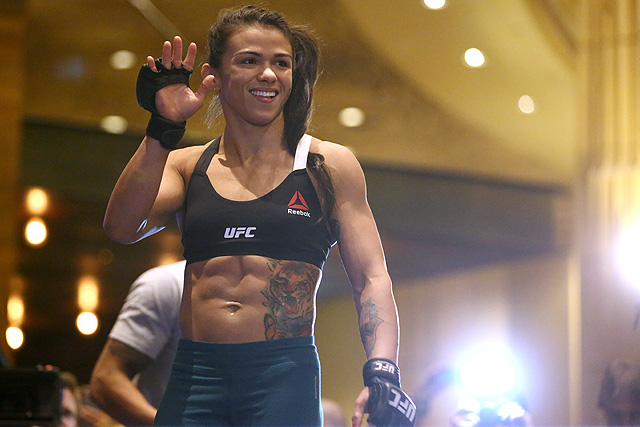 Cláudia Gadelha Cláudia Gadelha