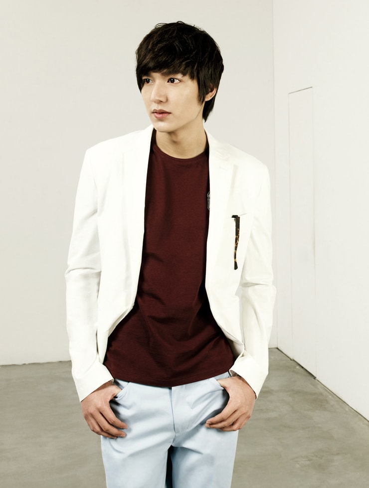 Min-ho Lee
