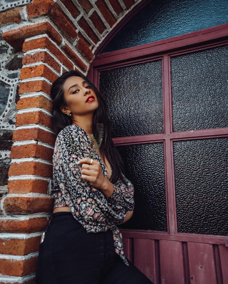 Shay Mitchell