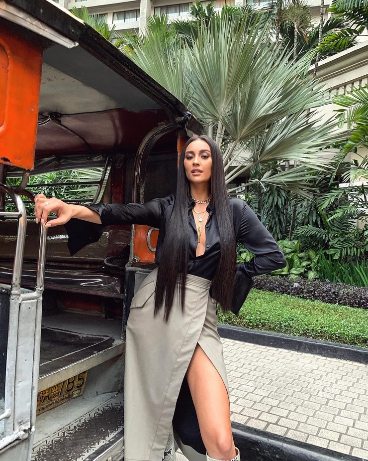 Shay Mitchell