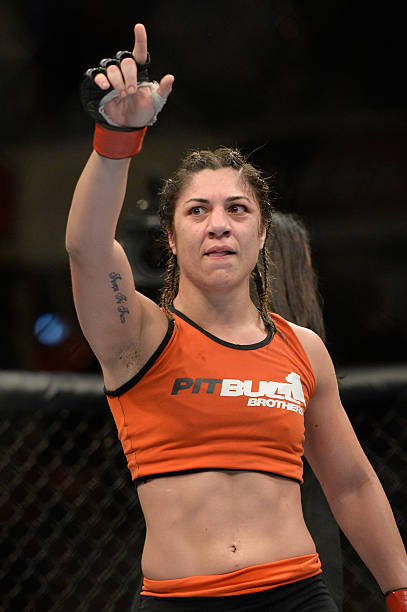 Bethe Correia