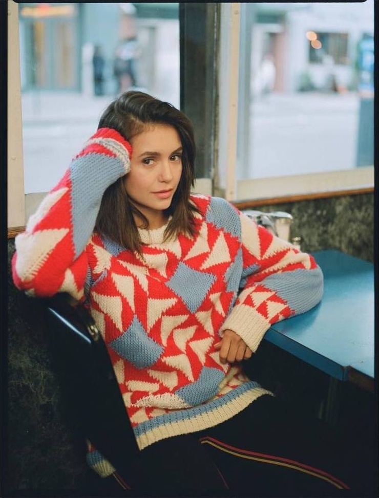 Nina Dobrev Nina Dobrev