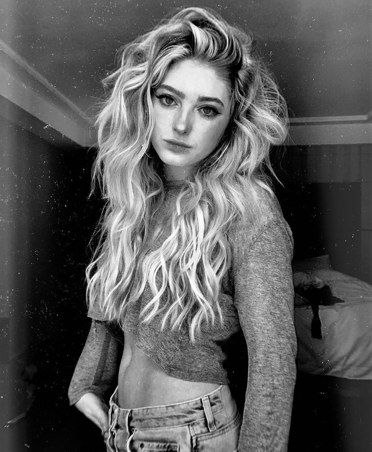 Willow Shields