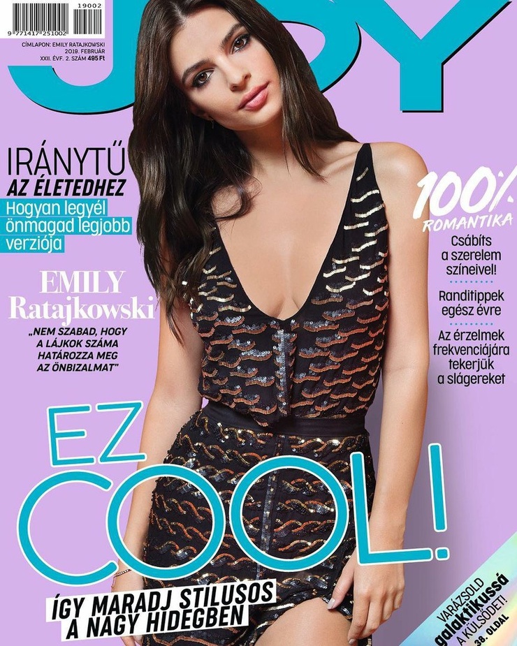 Emily Ratajkowski