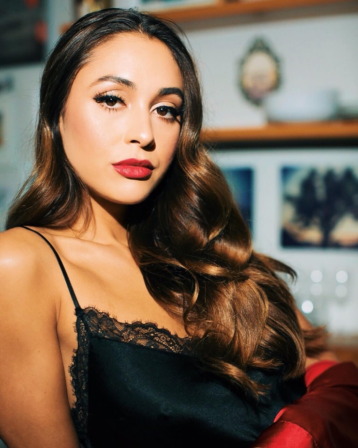 Lindsey Morgan Lindsey Morgan